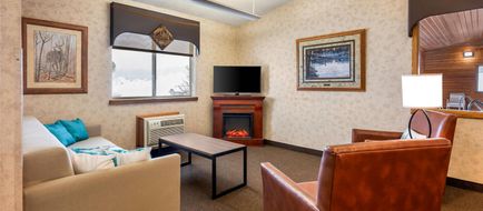 Quality Inn Ironwood Lobby