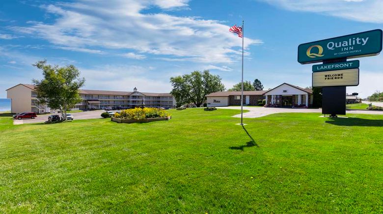 Quality Inn Lakefront Exterior. Images powered by <a href="https://iceportal.shijigroup.com" target="_blank" rel="noopener">Ice Portal</a>.