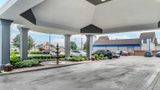 Quality Inn and Suites Livonia Detroit Exterior