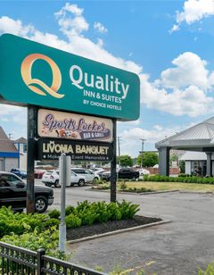 Quality Inn and Suites Livonia Detroit