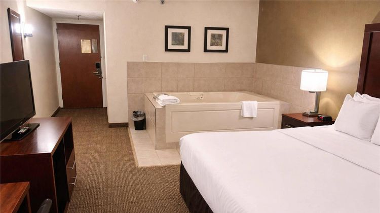 Comfort Inn Suite