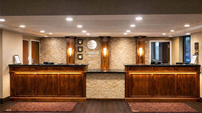 <b>Comfort Inn Lobby</b>. Images powered by <a href="https://iceportal.shijigroup.com/" title="IcePortal" target="_blank">IcePortal</a>.