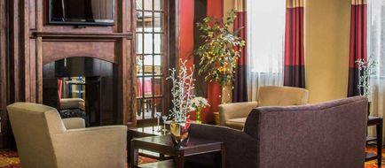 Quality Inn & Suites Lobby