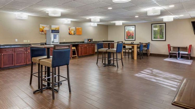 Comfort Inn & Suites Paw Paw Restaurant