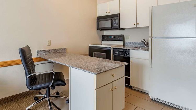 Comfort Inn & Suites Paw Paw Suite