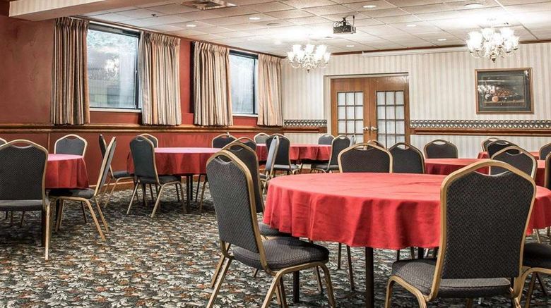 <b>Quality Inn Southfield Meeting</b>. Images powered by <a href="https://iceportal.shijigroup.com/" title="IcePortal" target="_blank">IcePortal</a>.