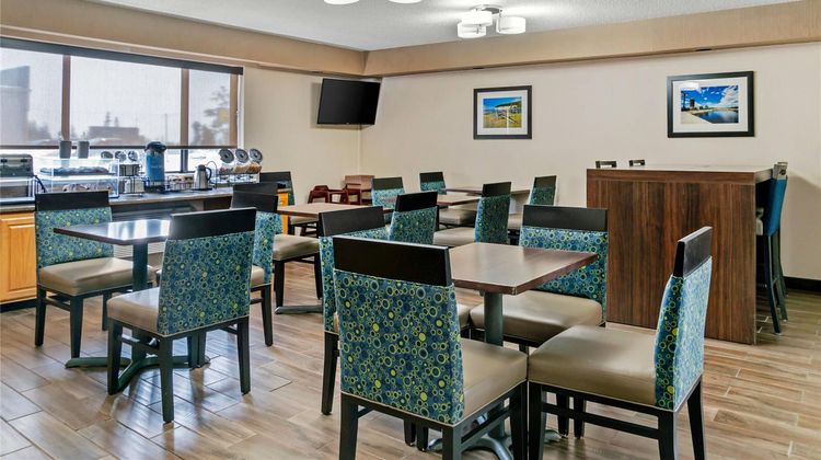 Comfort Inn Manistique Restaurant