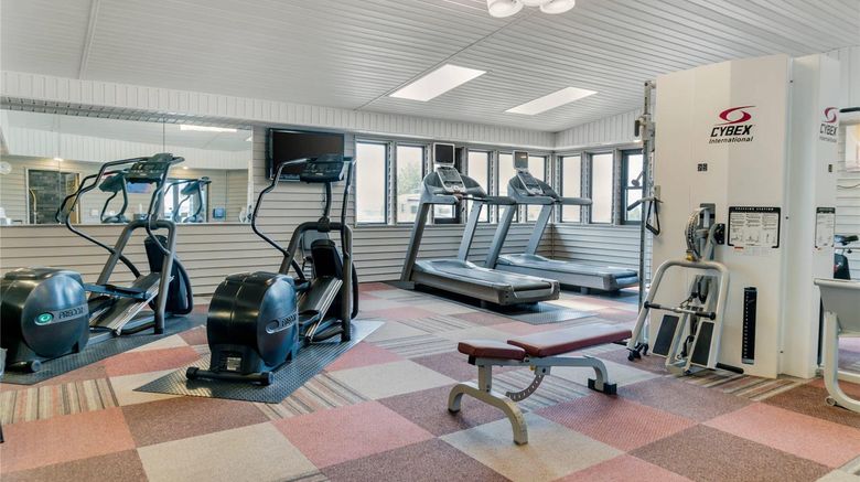 <b>Comfort Inn Manistique Health</b>. Images powered by <a href="https://iceportal.shijigroup.com/" title="IcePortal" target="_blank">IcePortal</a>.