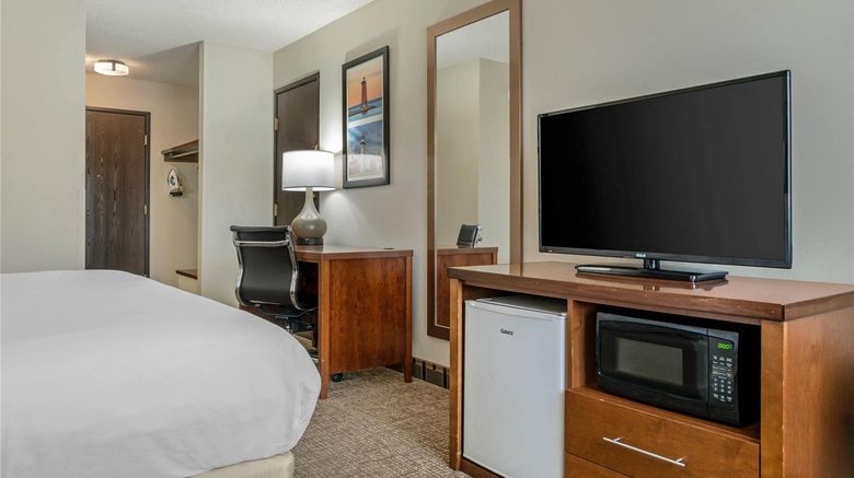 <b>Comfort Inn Manistique Room</b>. Images powered by <a href="https://iceportal.shijigroup.com/" title="IcePortal" target="_blank">IcePortal</a>.