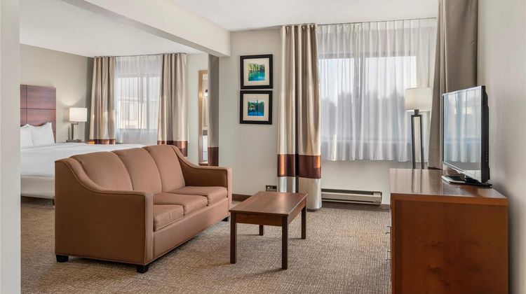 Comfort Inn Manistique Suite