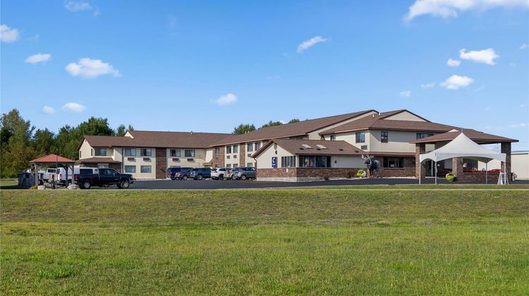 Comfort Inn Manistique Exterior