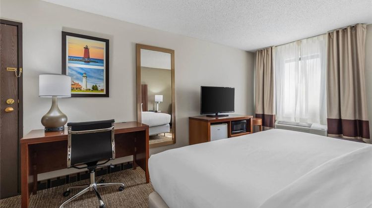 Comfort Inn Manistique Room