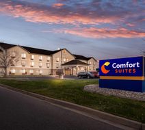 Comfort Suites Exterior