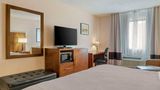 <b>Quality Inn St Ignace Room</b>. Images powered by <a href="https://iceportal.shijigroup.com/" title="IcePortal" target="_blank">IcePortal</a>.