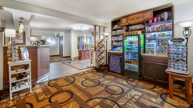 Quality Inn St Ignace Lobby