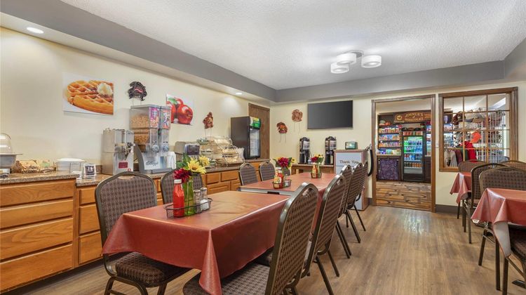 Quality Inn St Ignace Restaurant