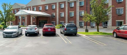 Comfort Suites Southfield-Detroit Exterior