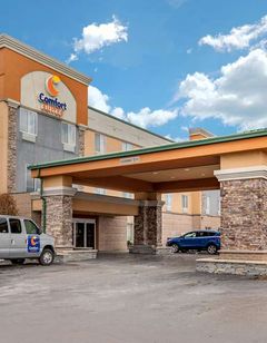 Comfort Suites Southgate Detroit