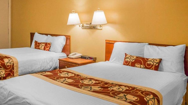 Rodeway Inn Room