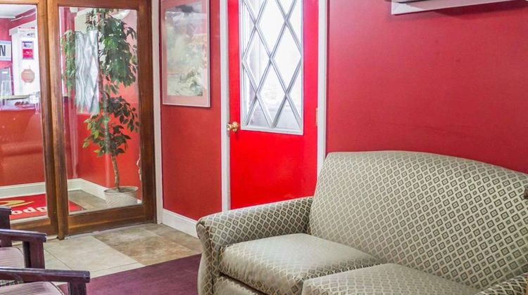 Rodeway Inn Lobby