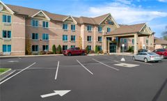 Comfort Inn and Suites Taylor