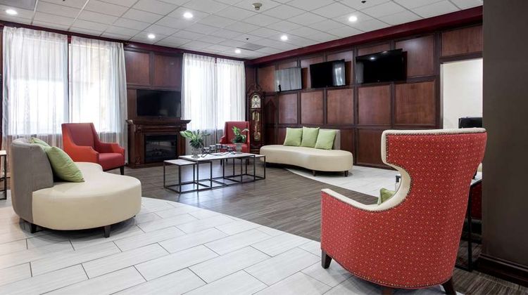 Clarion Hotel Detroit Metro Airport Lobby