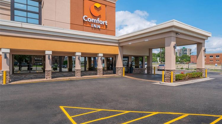 Comfort Inn Detroit Exterior