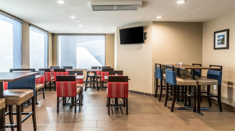 Comfort Inn Detroit Restaurant
