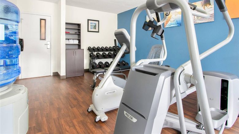 <b>Comfort Inn Detroit Health</b>. Images powered by <a href="https://iceportal.shijigroup.com/" title="IcePortal" target="_blank">IcePortal</a>.