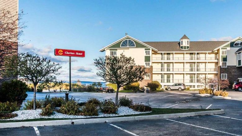 <b>Clarion Hotel Mackinaw City Beachfront Exterior</b>. Images powered by <a href="https://iceportal.shijigroup.com/" title="IcePortal" target="_blank">IcePortal</a>.