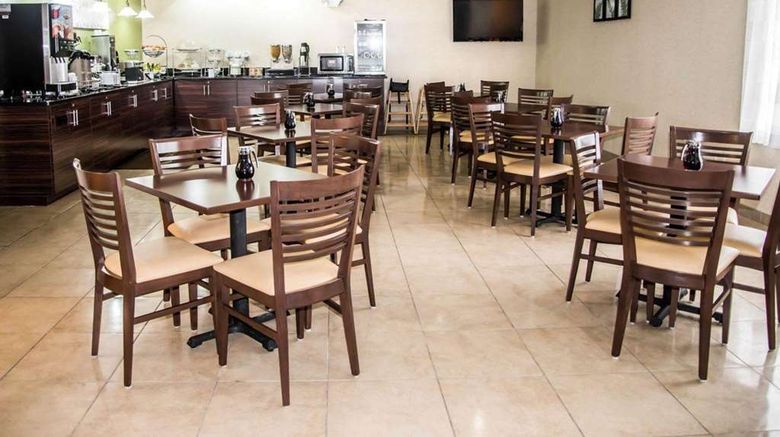 <b>Sleep Inn And Suites Allendale Restaurant</b>. Images powered by <a href="https://iceportal.shijigroup.com/" title="IcePortal" target="_blank">IcePortal</a>.