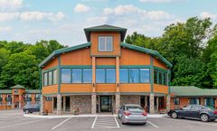 Econo Lodge Lakeside