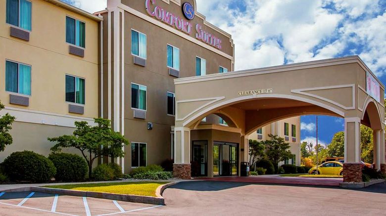 Comfort Suites of Benton Harbor Exterior. Images powered by <a href="https://iceportal.shijigroup.com" target="_blank" rel="noopener">Ice Portal</a>.