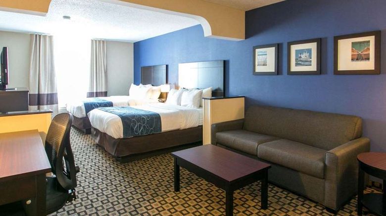 <b>Comfort Suites of Benton Harbor Suite</b>. Images powered by <a href="https://iceportal.shijigroup.com/" title="IcePortal" target="_blank">IcePortal</a>.