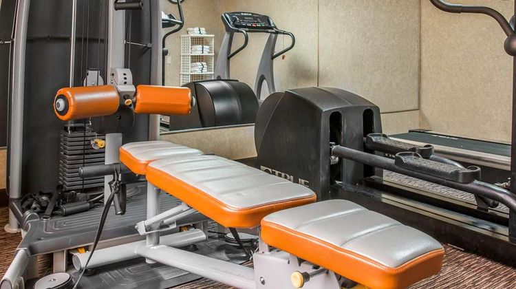 Country Inn & Suites Battle Creek Health
