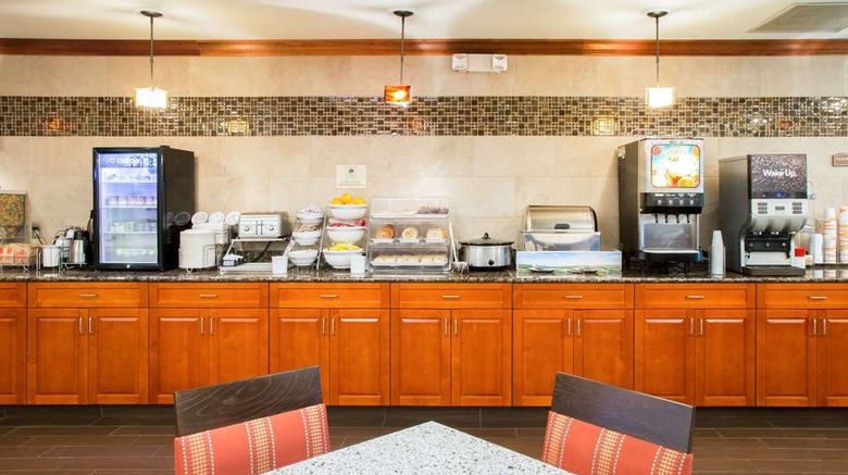 <b>Comfort Suites Grand Rapids South Restaurant</b>. Images powered by <a href="https://iceportal.shijigroup.com/" title="IcePortal" target="_blank">IcePortal</a>.