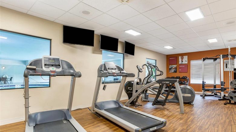 <b>Comfort Suites Grand Rapids North Health</b>. Images powered by <a href="https://iceportal.shijigroup.com/" title="IcePortal" target="_blank">IcePortal</a>.