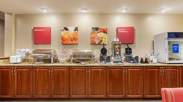<b>Comfort Suites Grand Rapids North Restaurant</b>. Images powered by <a href="https://iceportal.shijigroup.com/" title="IcePortal" target="_blank">IcePortal</a>.