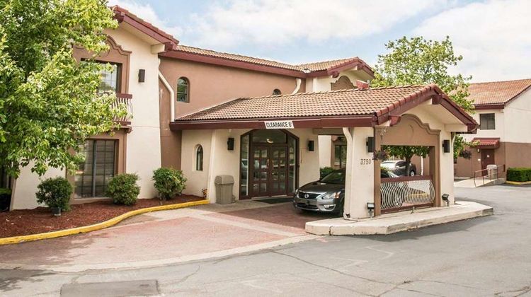 Econo Lodge Kalamazoo Exterior