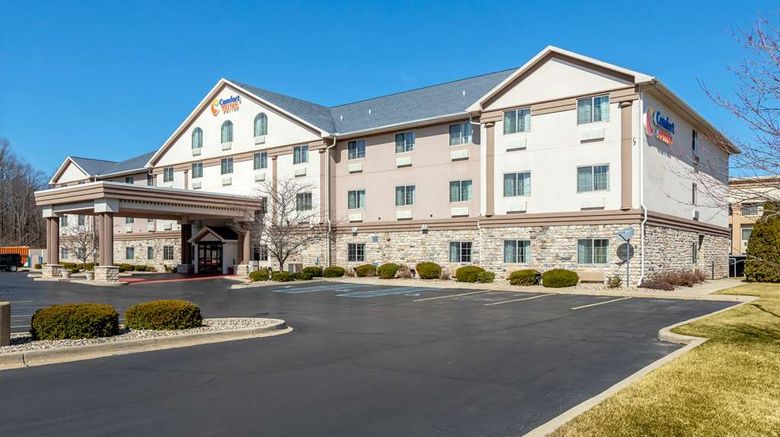 Comfort Suites Stevensville Exterior. Images powered by <a href="https://iceportal.shijigroup.com" target="_blank" rel="noopener">Ice Portal</a>.
