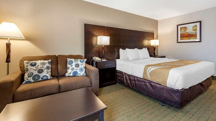 Quality Inn & Suites Room