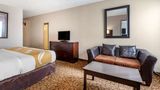 <b>Quality Inn & Suites Suite</b>. Images powered by <a href="https://iceportal.shijigroup.com/" title="IcePortal" target="_blank">IcePortal</a>.