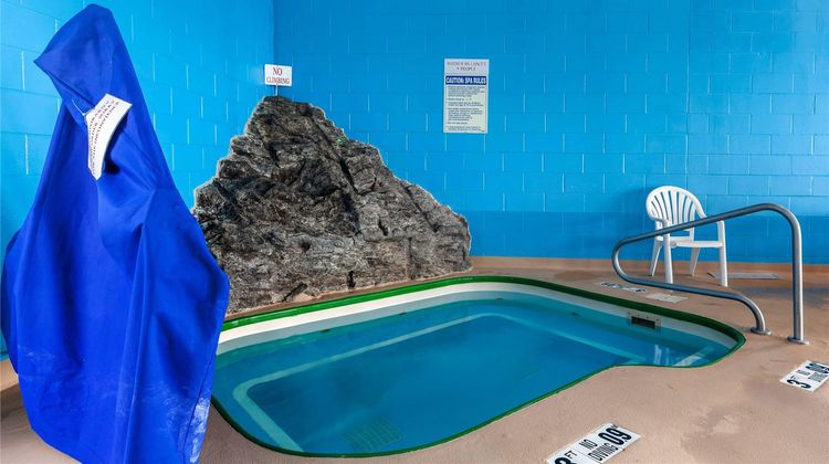 Comfort Suites Escanaba West Pool