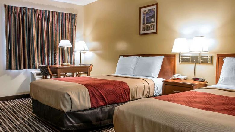 <b>Econo Lodge Paw Paw Room</b>. Images powered by <a href="https://iceportal.shijigroup.com/" title="IcePortal" target="_blank">IcePortal</a>.
