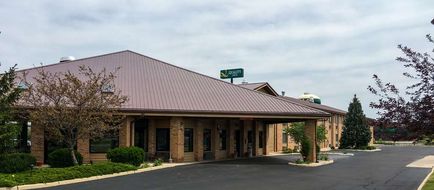 Quality Inn Exterior