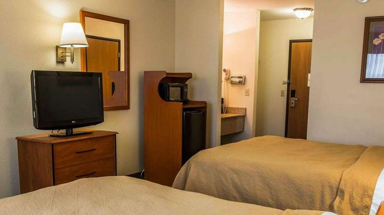 Quality Inn Room