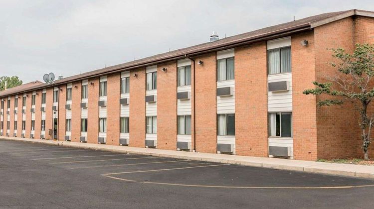 Quality Inn Grand Rapids North Exterior