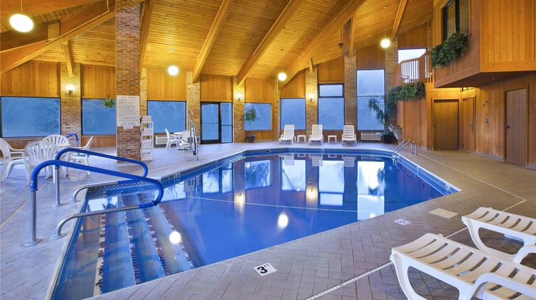 <b>Quality Inn Marshall Pool</b>. Images powered by <a href="https://iceportal.shijigroup.com/" title="IcePortal" target="_blank">IcePortal</a>.