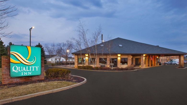 <b>Quality Inn Marshall Exterior</b>. Images powered by <a href="https://iceportal.shijigroup.com/" title="IcePortal" target="_blank">IcePortal</a>.