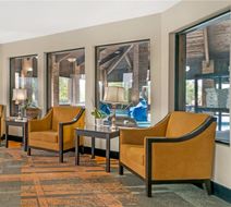 Quality Inn Byron Center Lobby